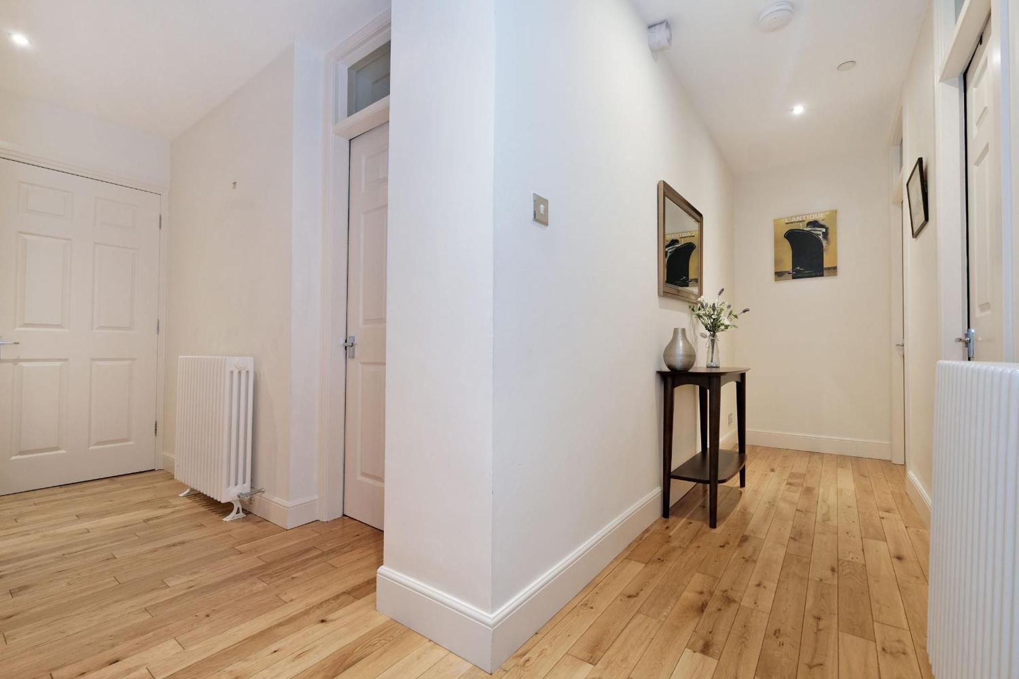 One Of A Kind Historic 3 Bedroom Apartment Aberdeen Eksteriør bilde