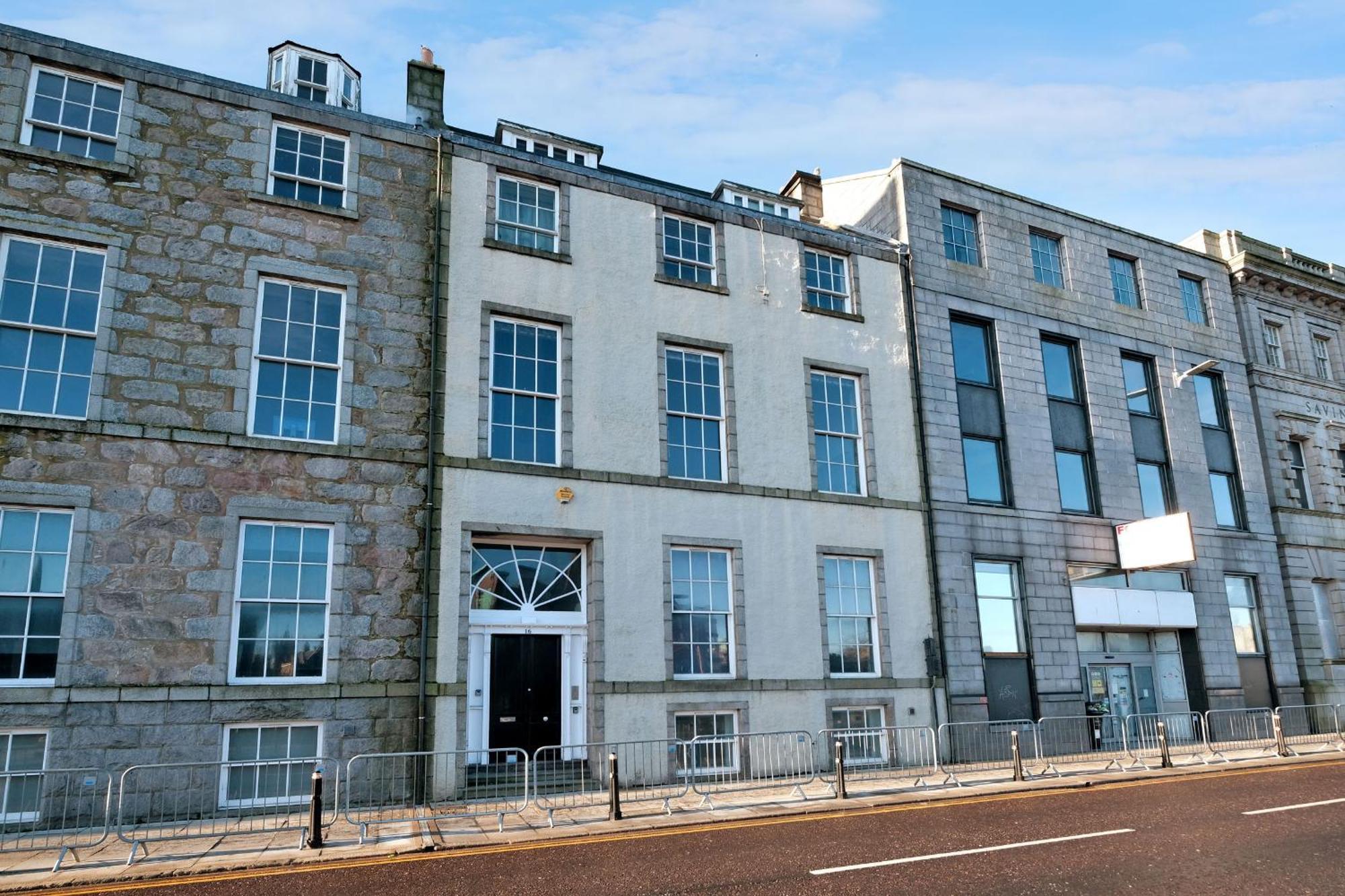 One Of A Kind Historic 3 Bedroom Apartment Aberdeen Eksteriør bilde
