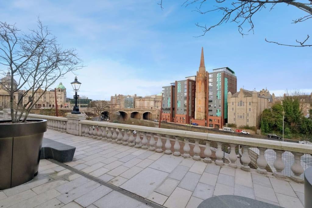 One Of A Kind Historic 3 Bedroom Apartment Aberdeen Eksteriør bilde